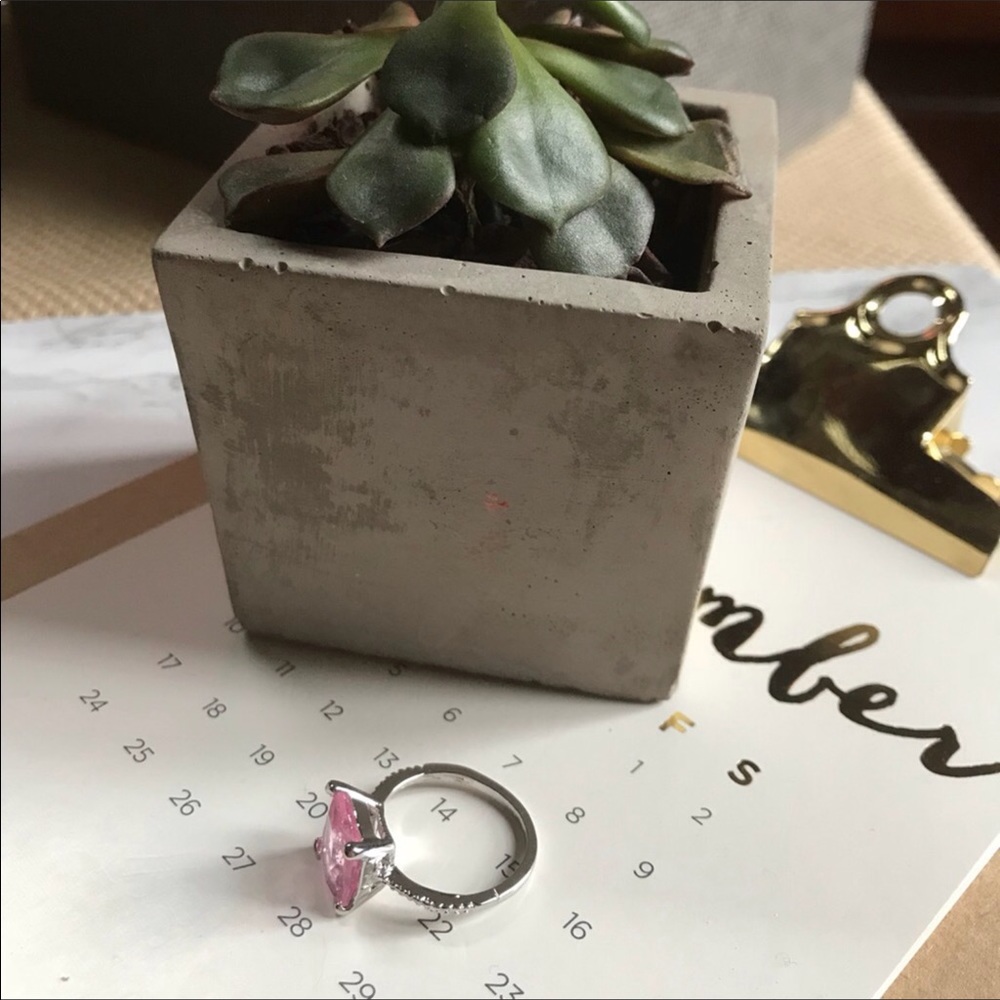๐๐Sterling Silver plated Pink Ring ๐๐๐๐ - Picture 8 of 8